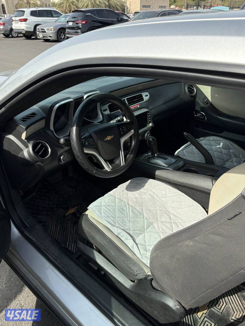 للبيع كمارو موديل 2015 RS5