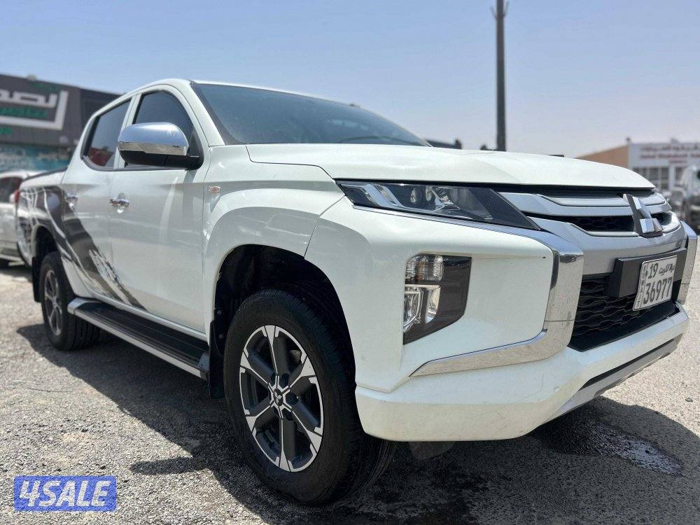 متسوبيشي Ll200 موديل 2021 ديزل k.m 149,000 ماشي وارد الملا .غمارتين .1
