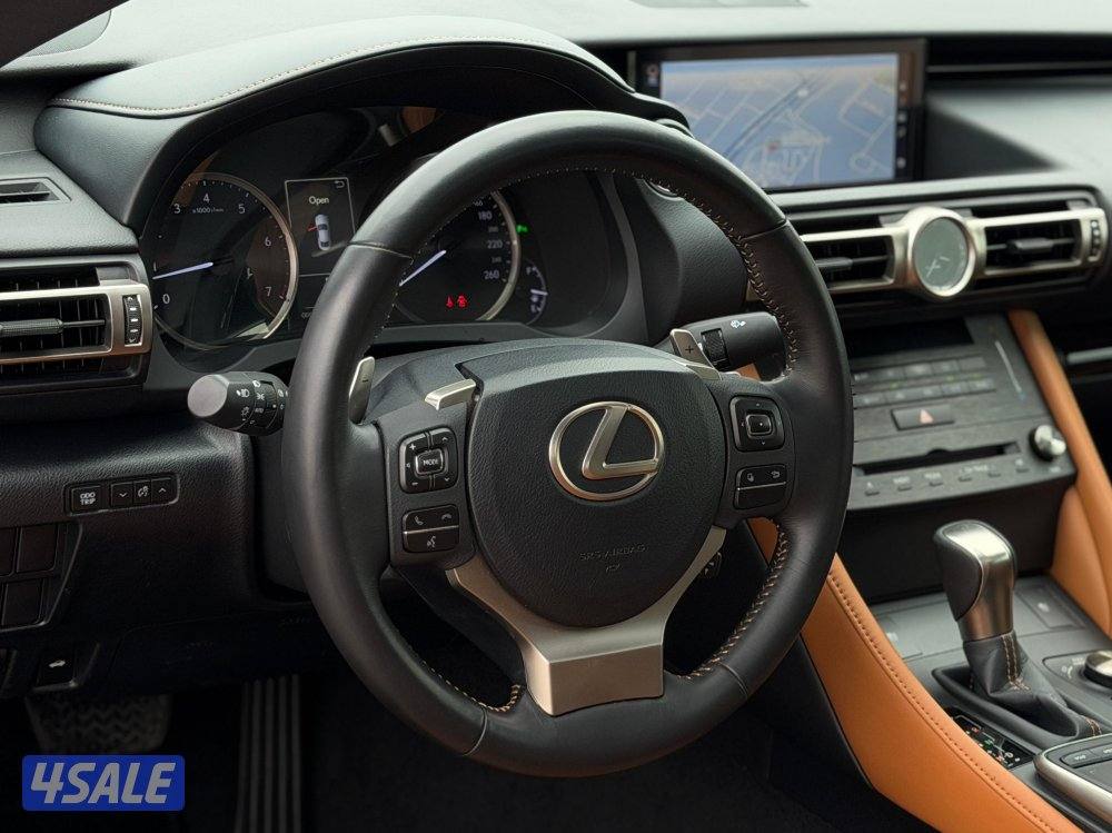 للبيع. لكزس . RC350 . م 201910
