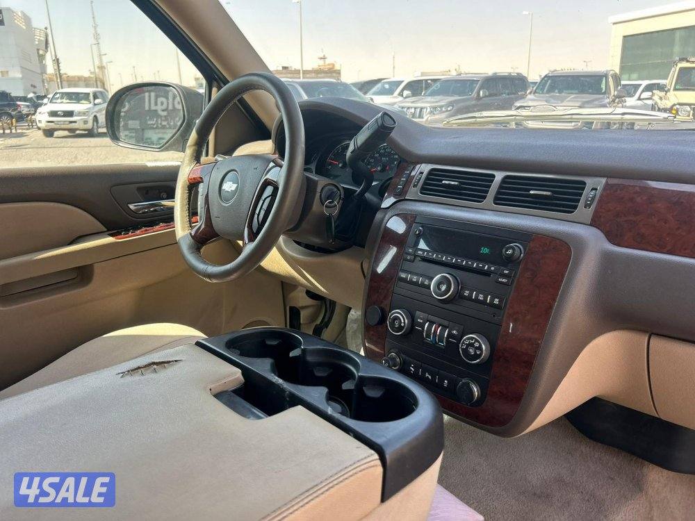 شيفرولية تاهو LT موديل 2013 ماشى 335.000 k.m  وارد الغانم .صبغ وكالة4