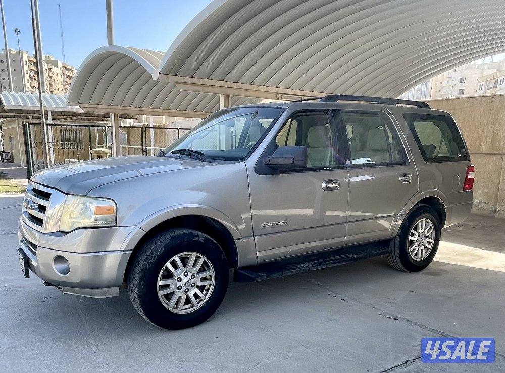 فورد اكسبيدشن ٢٠٠٨ بحالة ممتازة شرط الفحص2