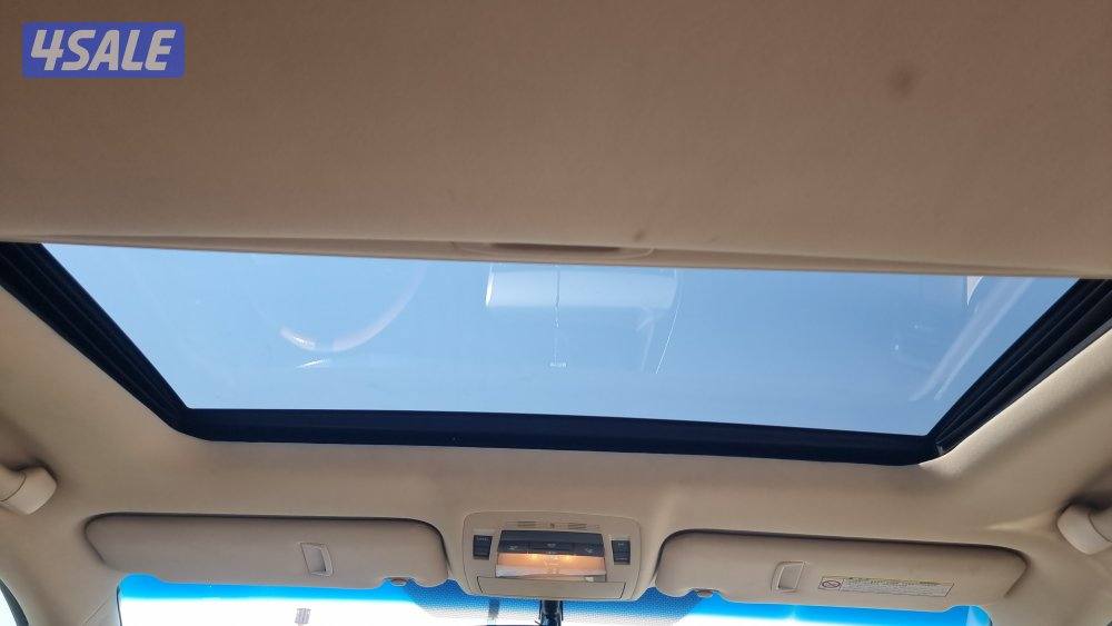 ليكزس موديل ٢٠١٢8