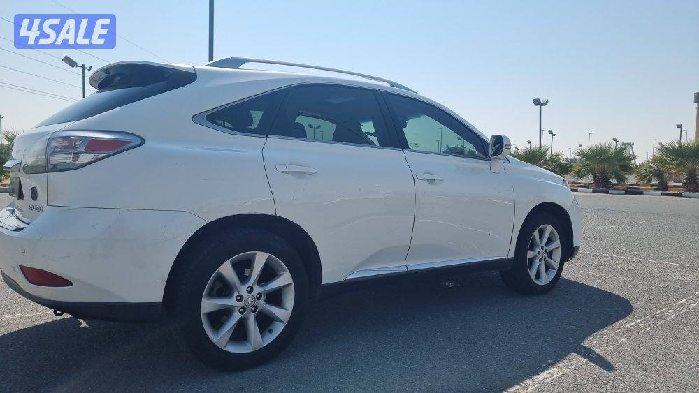 ليكزس موديل ٢٠١٢0