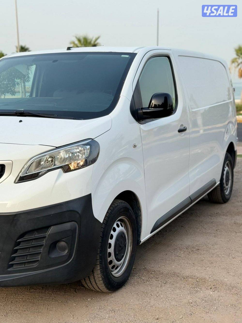 بيجو اكسبيرت موديل 2018 / بحاله ممتازه4