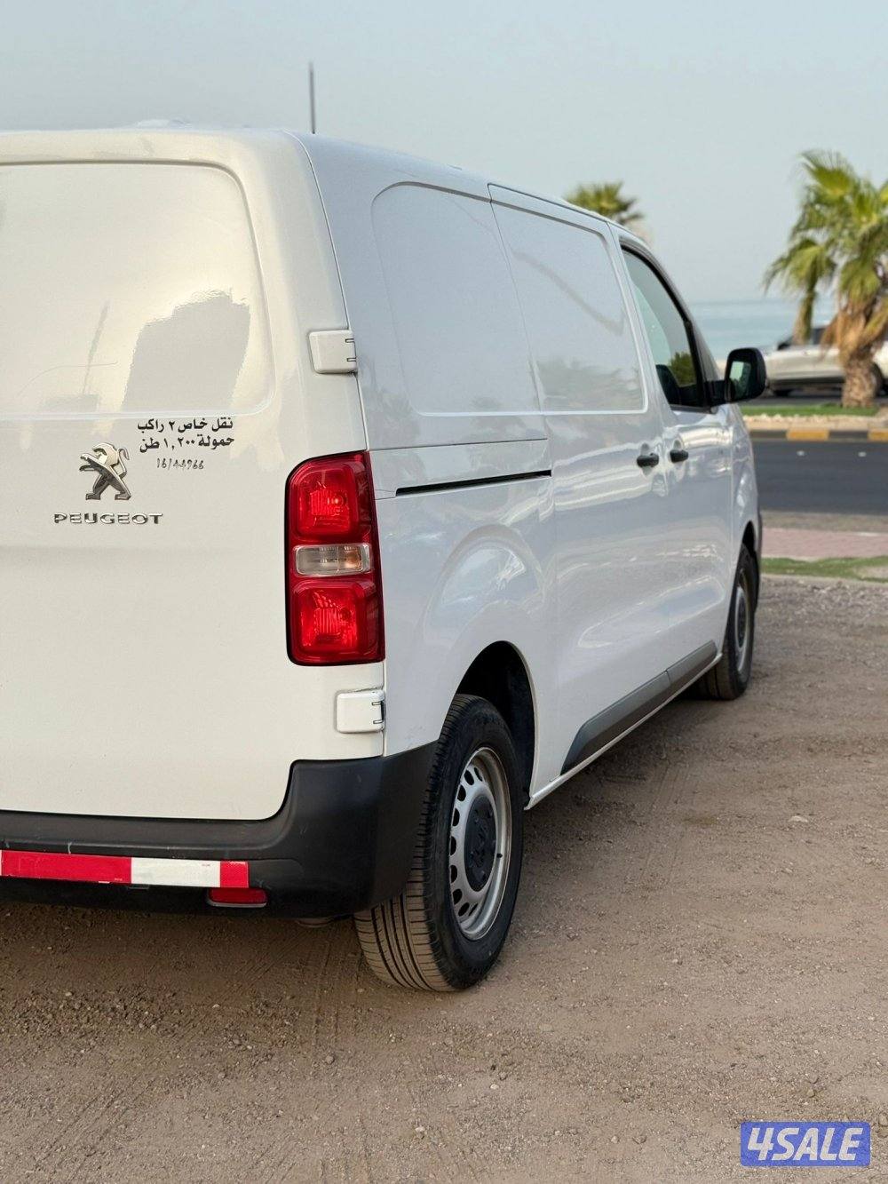 بيجو اكسبيرت موديل 2018 / بحاله ممتازه5