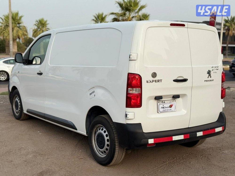 بيجو اكسبيرت موديل 2018 / بحاله ممتازه7