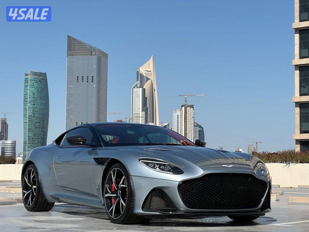 استون مارتن DBS SUPERLEGGERA موديل2019 عداد19الف تحت الكفاله وارد q81