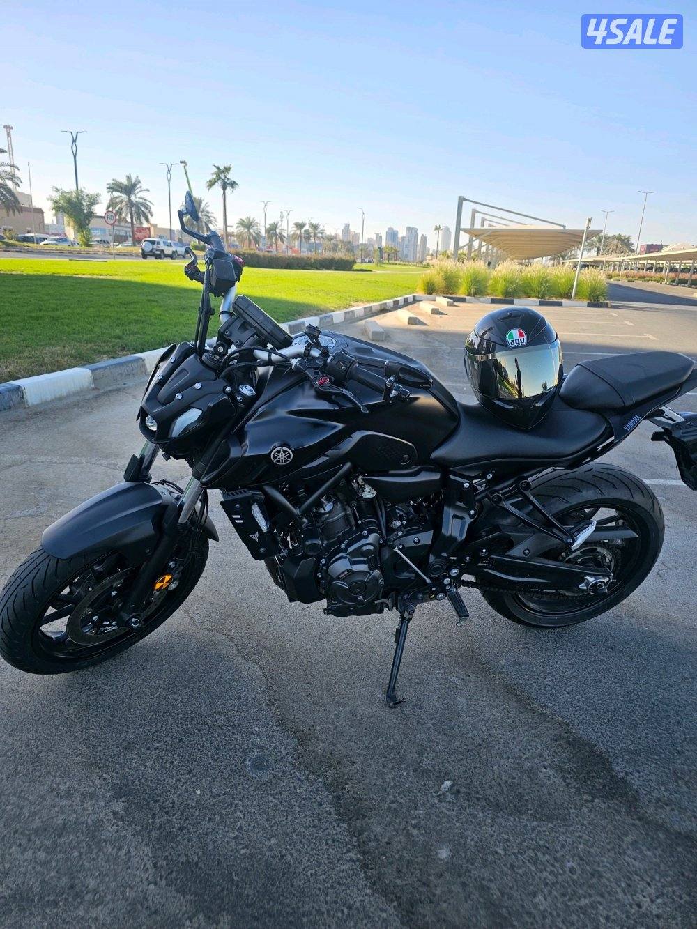 yamaha MT 07,new tires Pirelli,new batery,Akropovic Exos!1