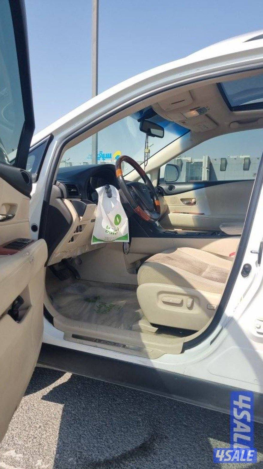 ليكزس موديل ٢٠١٢9