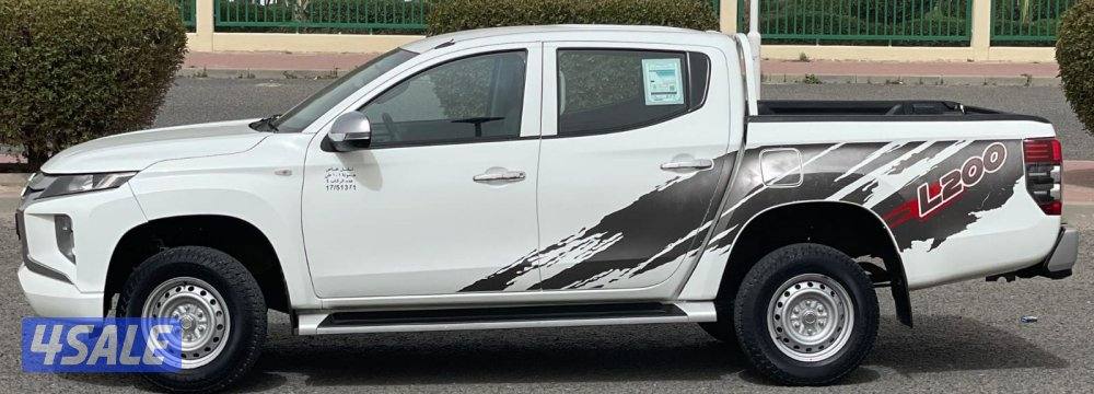 وانيت متسوبيشي4