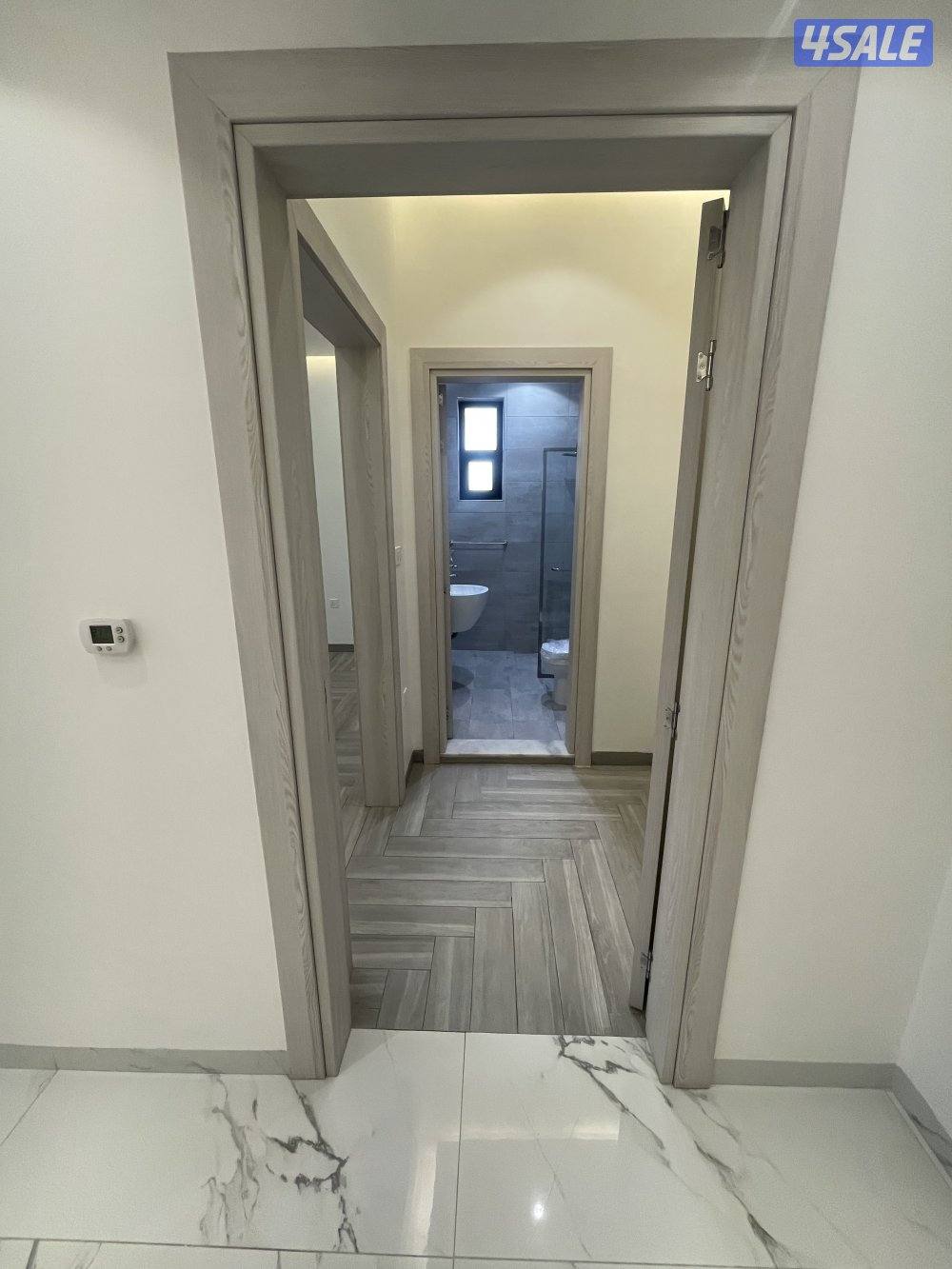 جنوب عبدالله مبارك قطعة ١ شارع ١٠٣ منزل ٢٣0