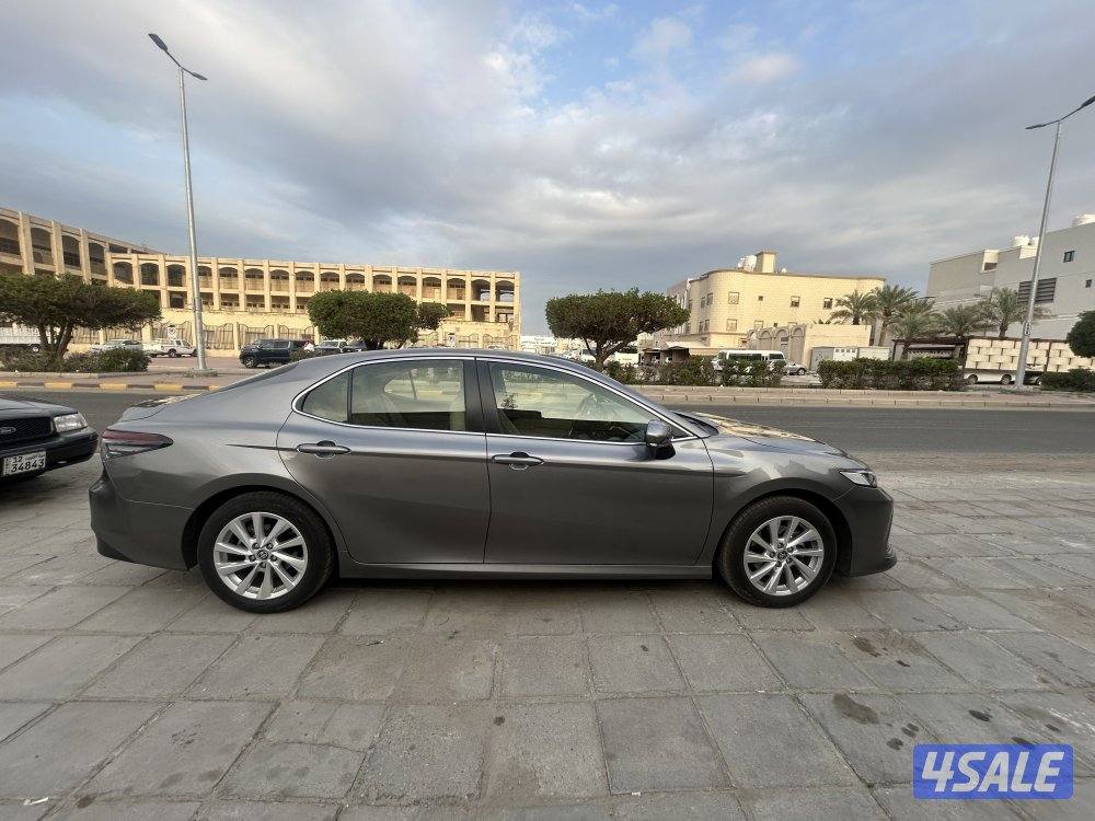 كامري LE موديل 2024 مالك اول بحالة الوكاله5