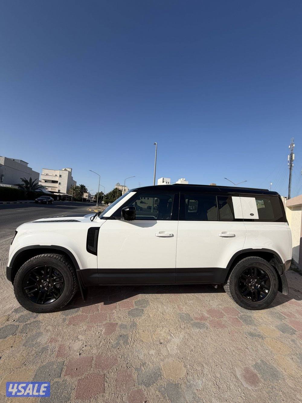 البيع ديفندر موديل 2022 وكالة الكويت0