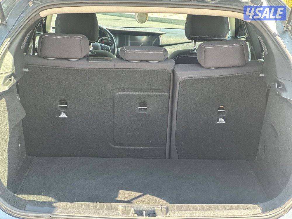 للبيع انفنتي Q30 ماشي ٦٧ الف كيلو6