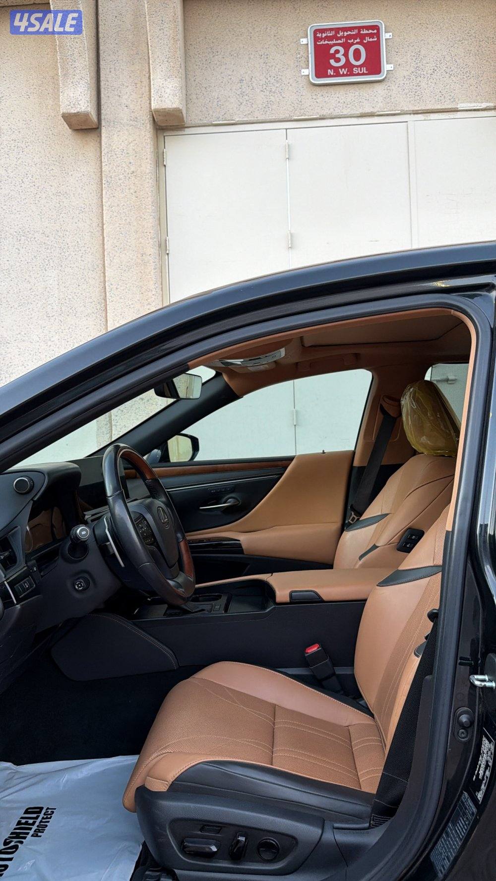 لكزس ES350 LUXURY5