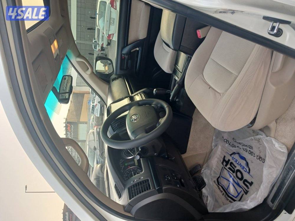 لاند كروزر GXR موديل 2010 صبغ الوكالة. الساير6