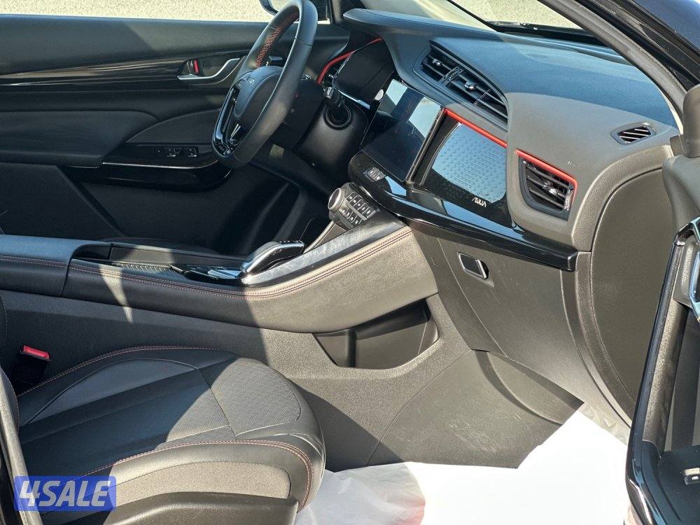 للبيع DFM AX7 ماشي ٤٠ الف كيلو تحت الكفالة4