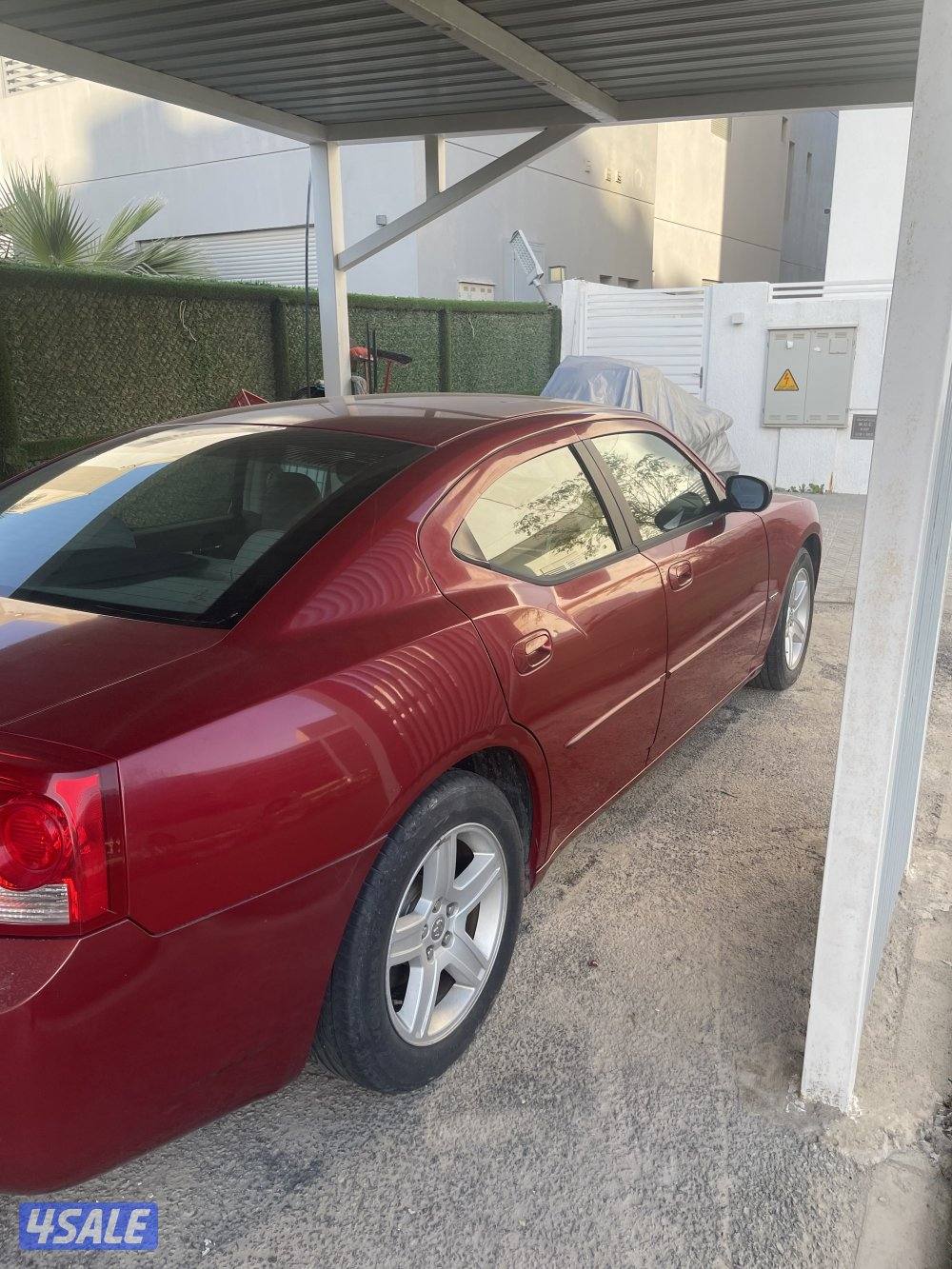 دودج تشارجر 2010 v8 كامل المواصفات ماشي 75 الف1