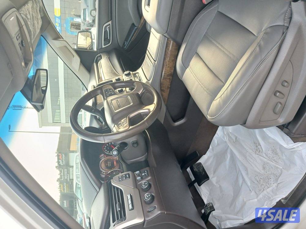 يوكن دينالي موديل 2015 فل اوبشن كاملةالمواصفات6