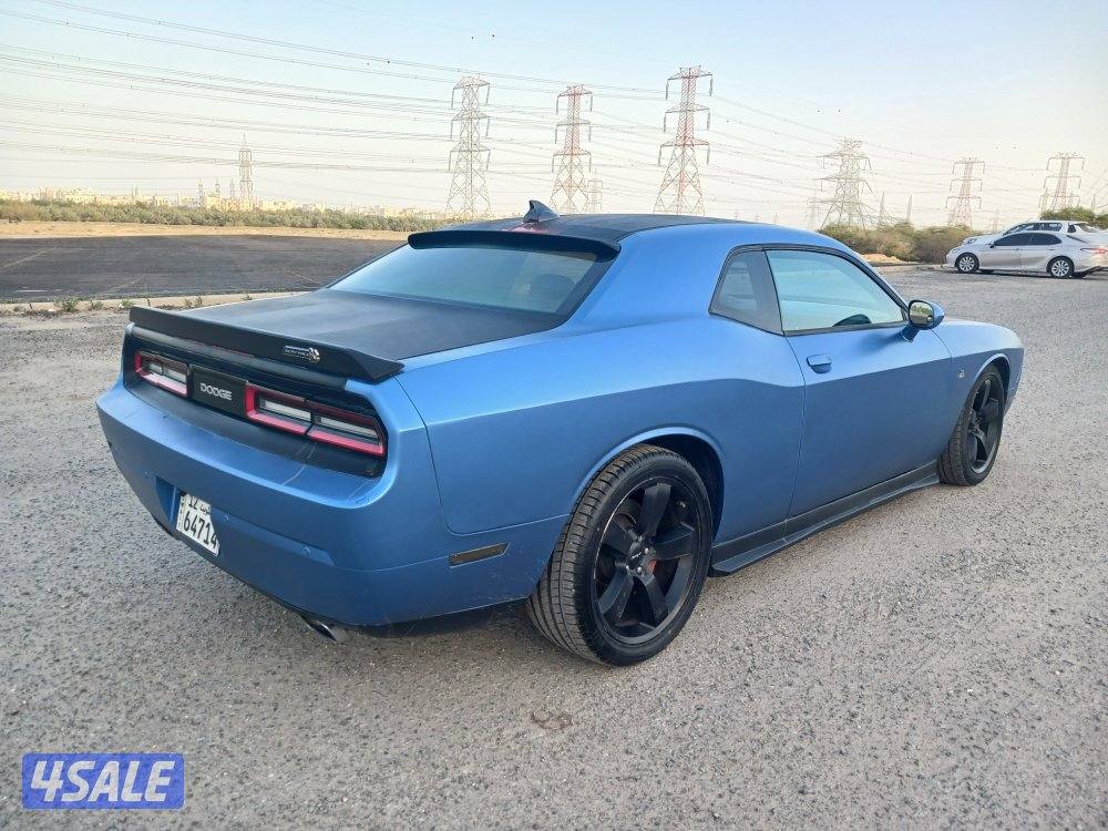 شالنجر SRT موديل 2012 قير عادي اصلي4