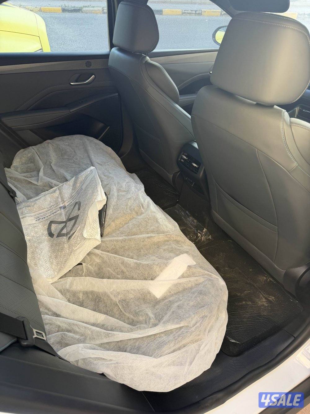 Qin plus اصغر حجم3