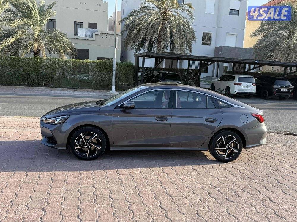 ام جي GT موديل 2022 صبغ وكاله شرط الفحص1