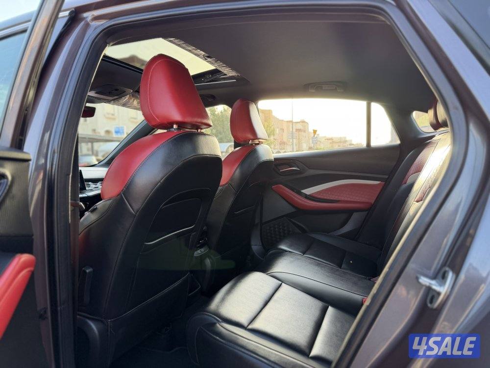 ام جي GT موديل 2022 صبغ وكاله شرط الفحص8