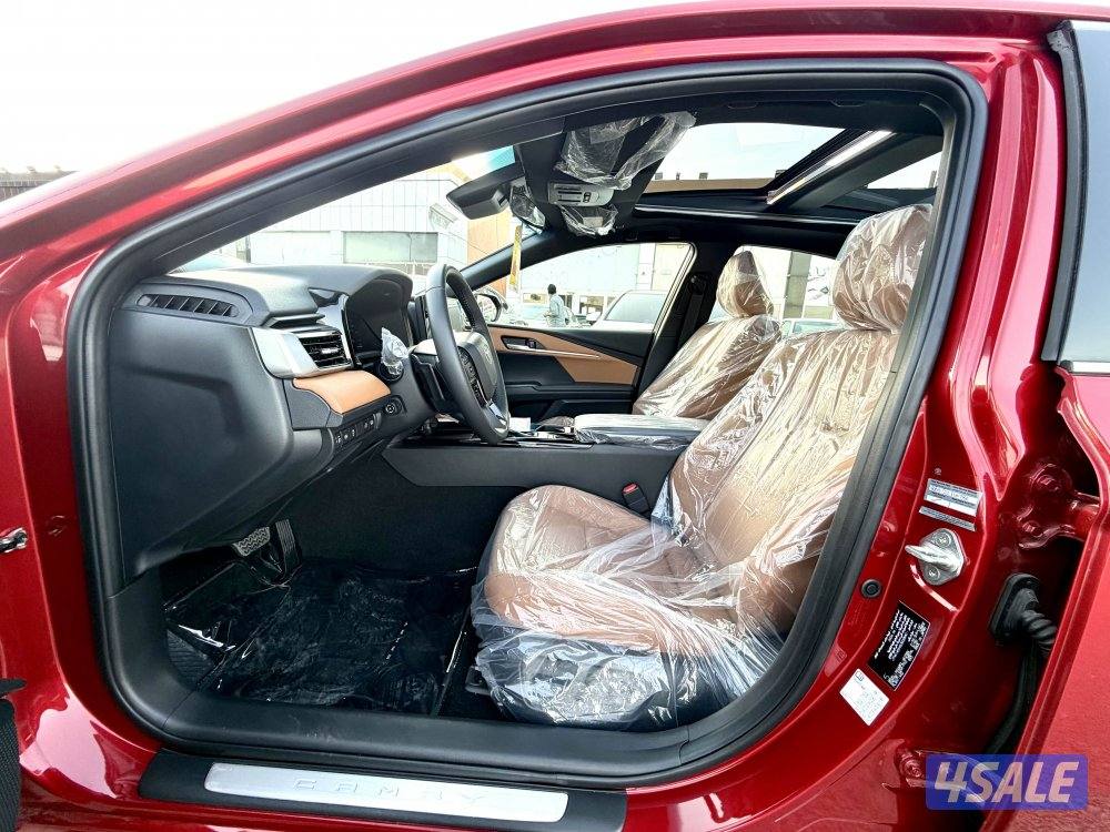 تويوتا كامري GLE ليمتد 20255