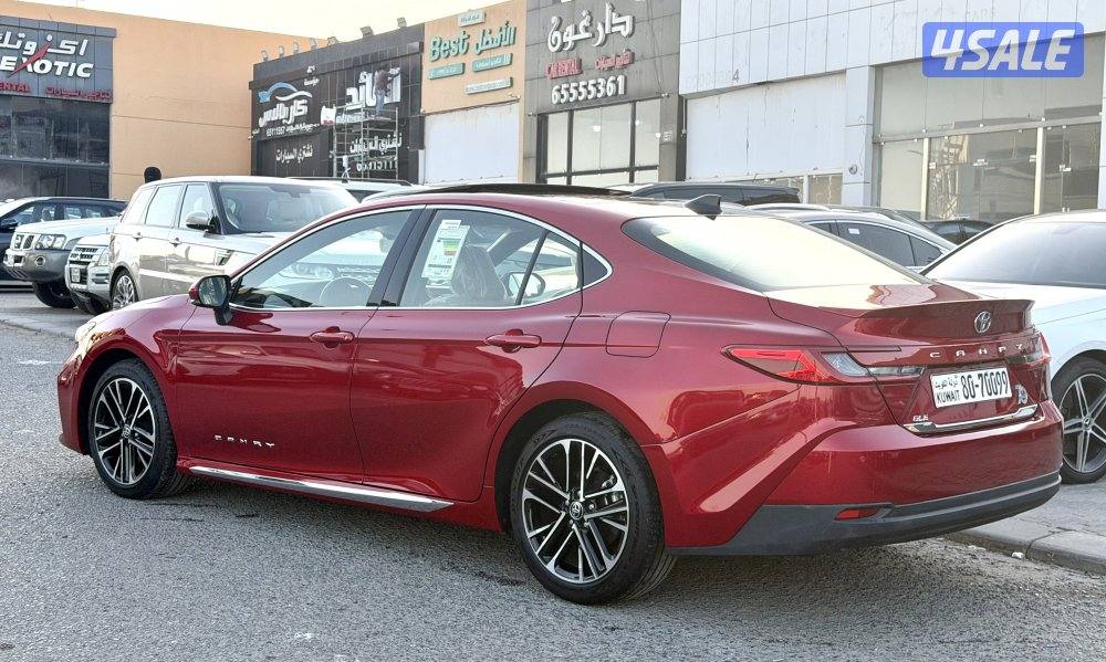 تويوتا كامري GLE ليمتد 20259