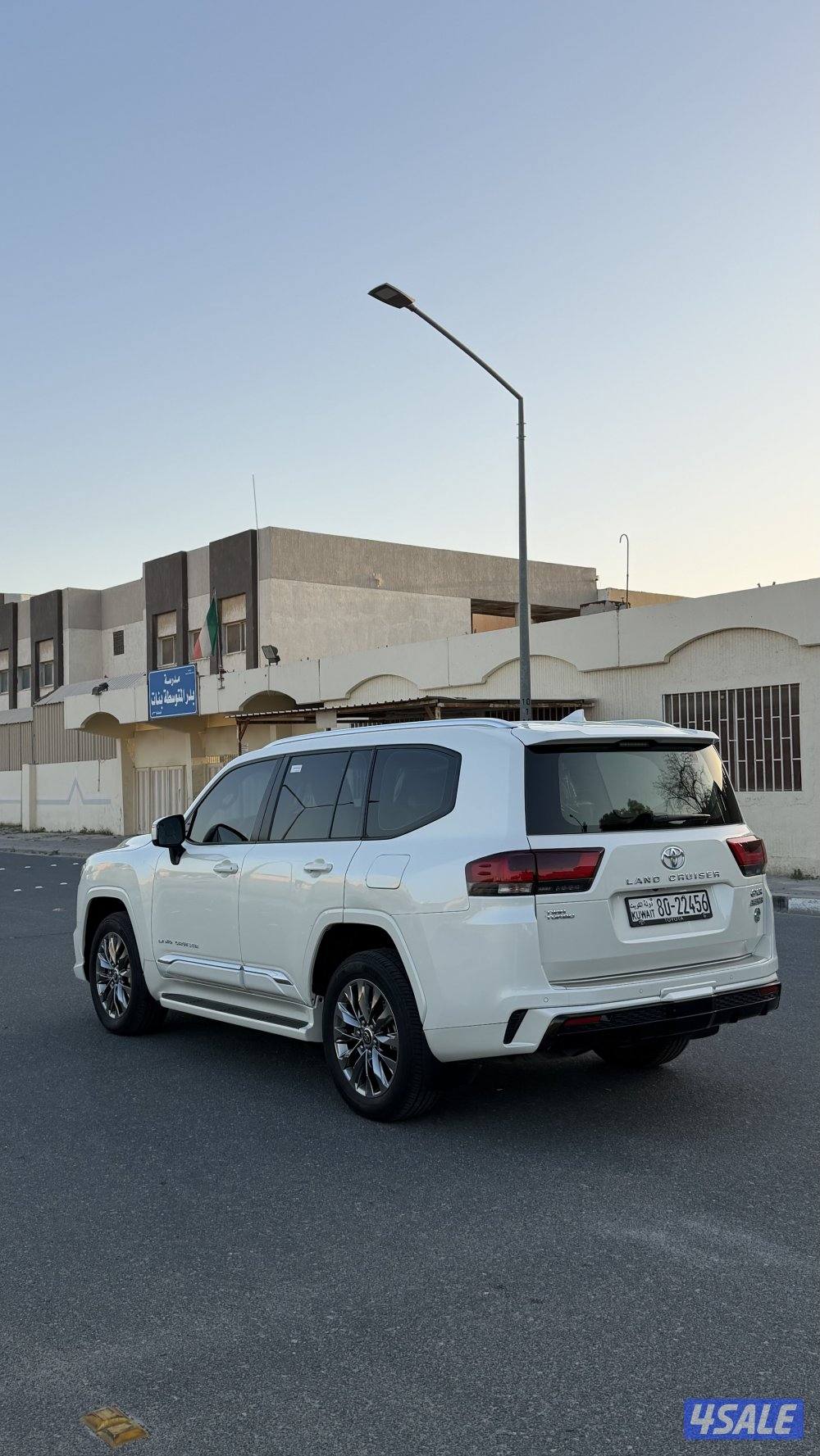 جكسار توين تيربو ٢٠٢٤3