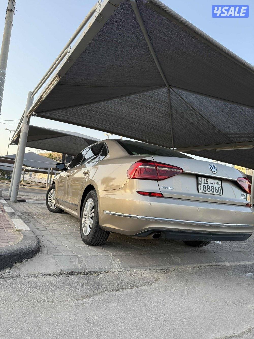 فلوكس فاجن باسات للبيع ٢٠١٧1