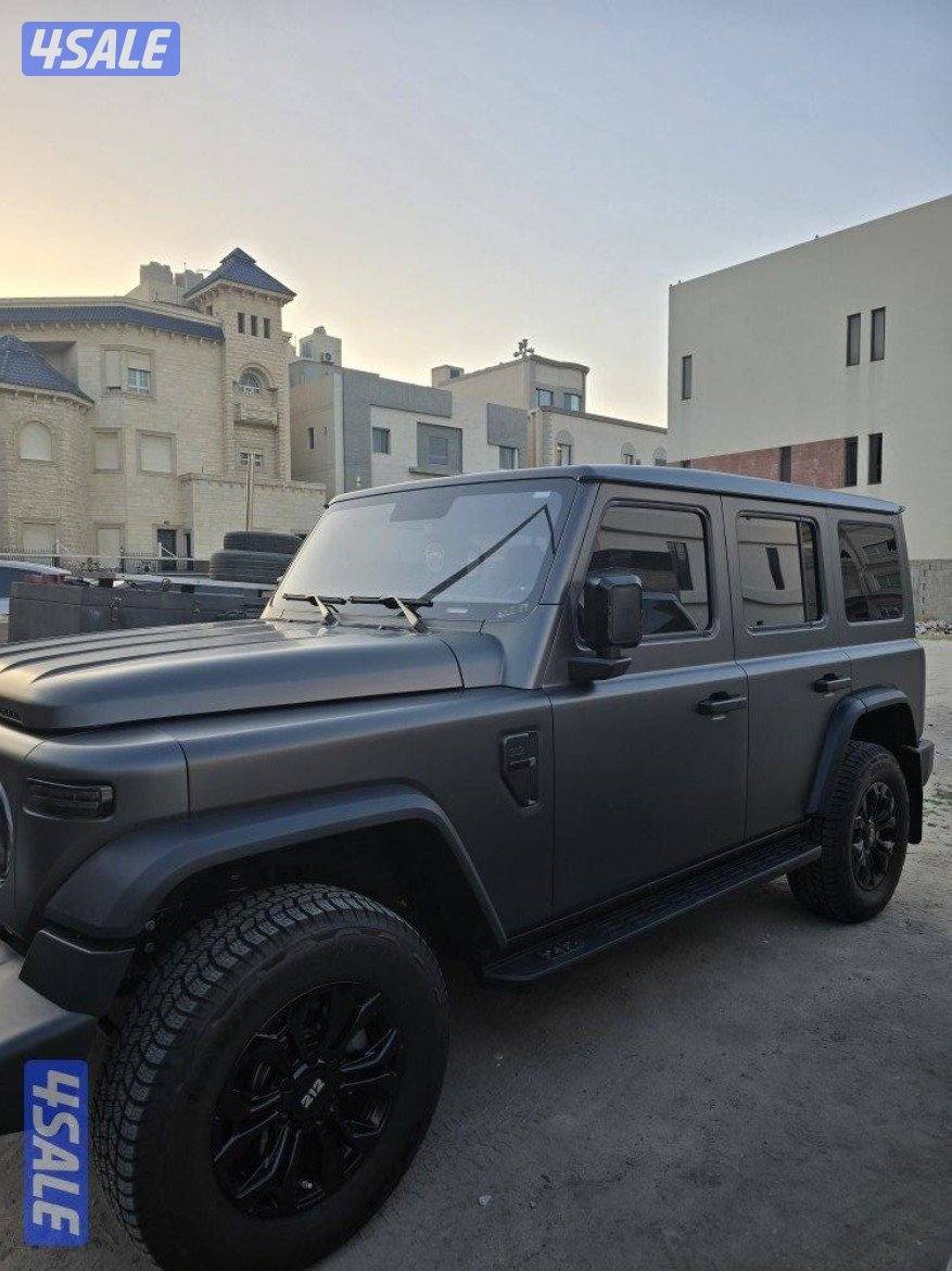 للبيع جيب 212 جديدة وكالة كامل الموصفات 4×4 موديل 2025 ماشي 53001