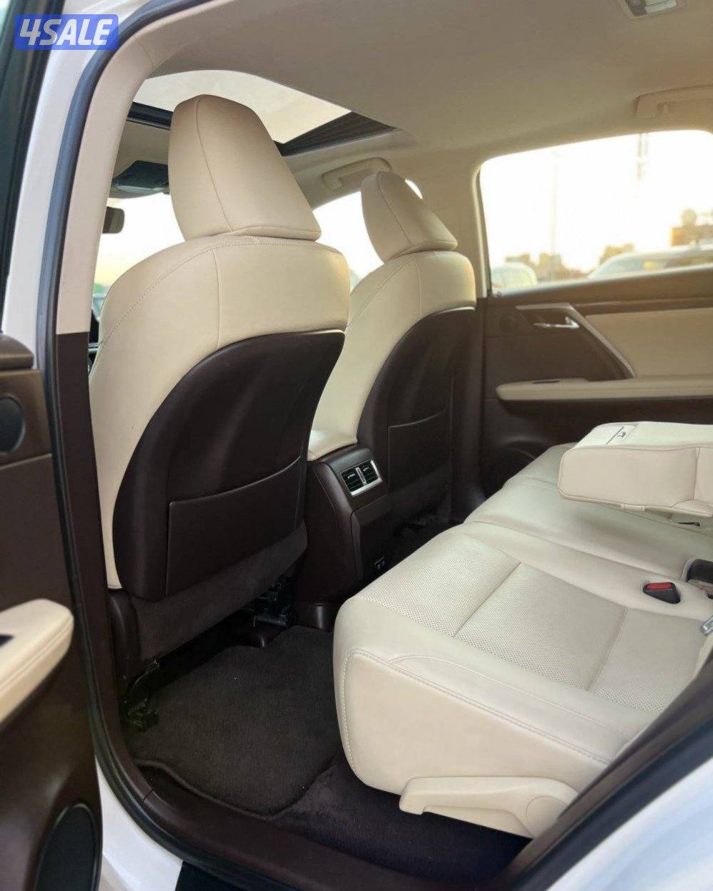 للبيع لكزس 2020 V6 RX3508