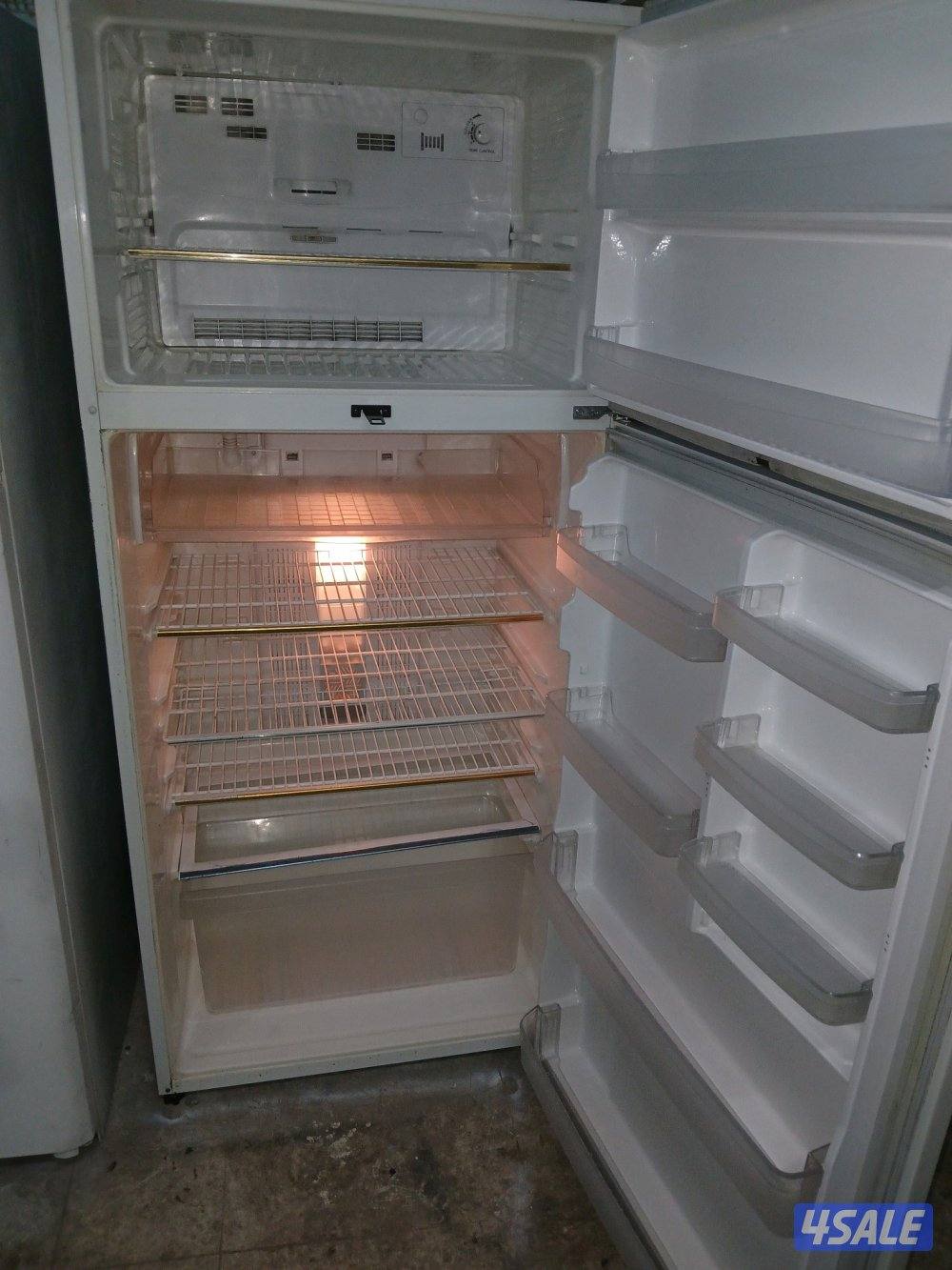 للبيع ثلاجه ناشونال ياباني بحاله ممتازه جدا مع الكفالة والتوصيل عائلية0