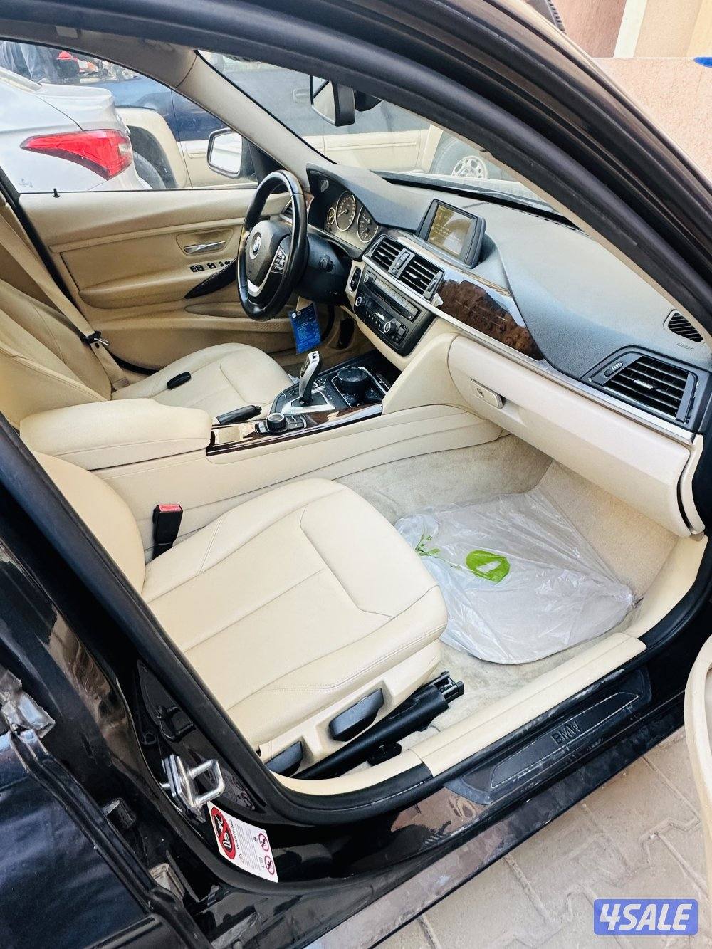 بي ام 320i موديل 20156