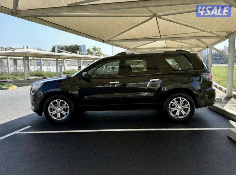 ًGMC اكاديا SLE - الموديل:2015 - العداد:1573