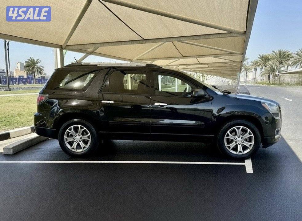 ًGMC اكاديا SLE - الموديل:2015 - العداد:1577