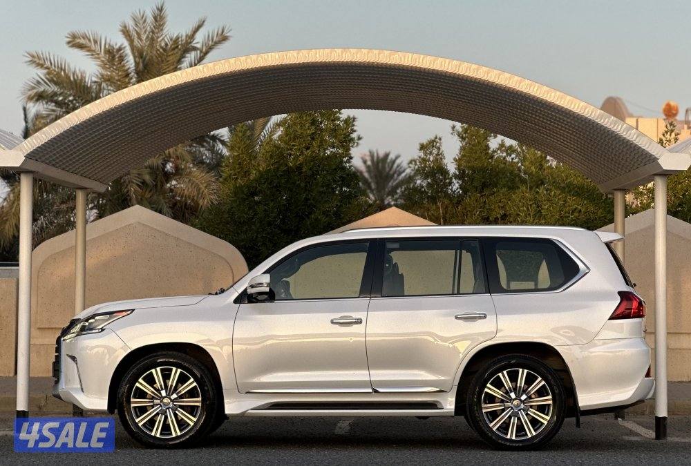 معرض القمة🚩1