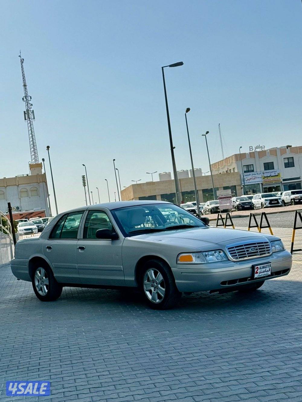 فورد فكتوريا 2011 صبغ الوكاله عدا قطعه2