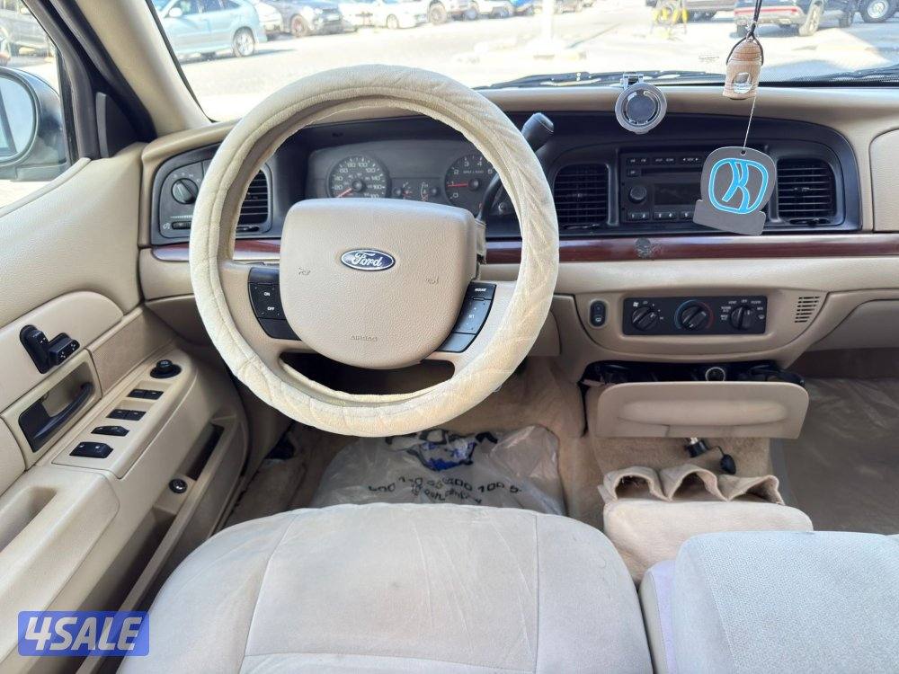 فورد فكتوريا 2011 صبغ الوكاله عدا قطعه8