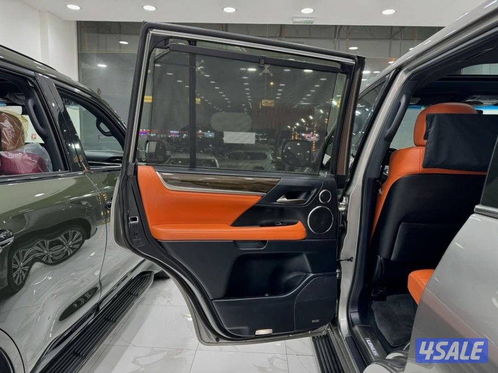 لكزس ستيشن lx570 2016 سبورت وكالة البحرين جاهزة للتصدير مع التخليص3