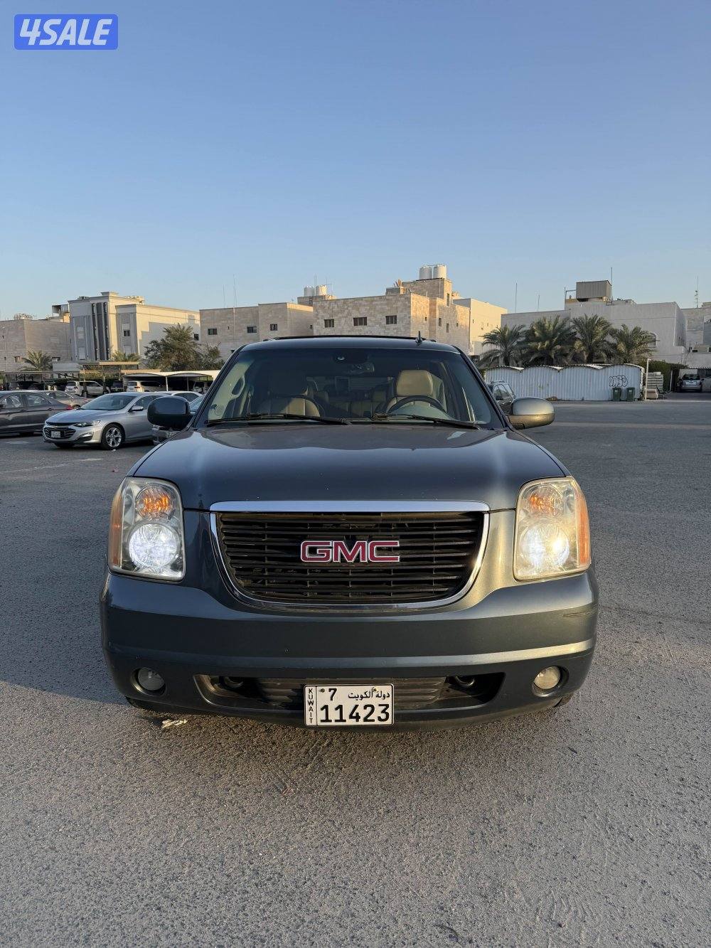 ماشي 335 يوكن XL SLT 20081