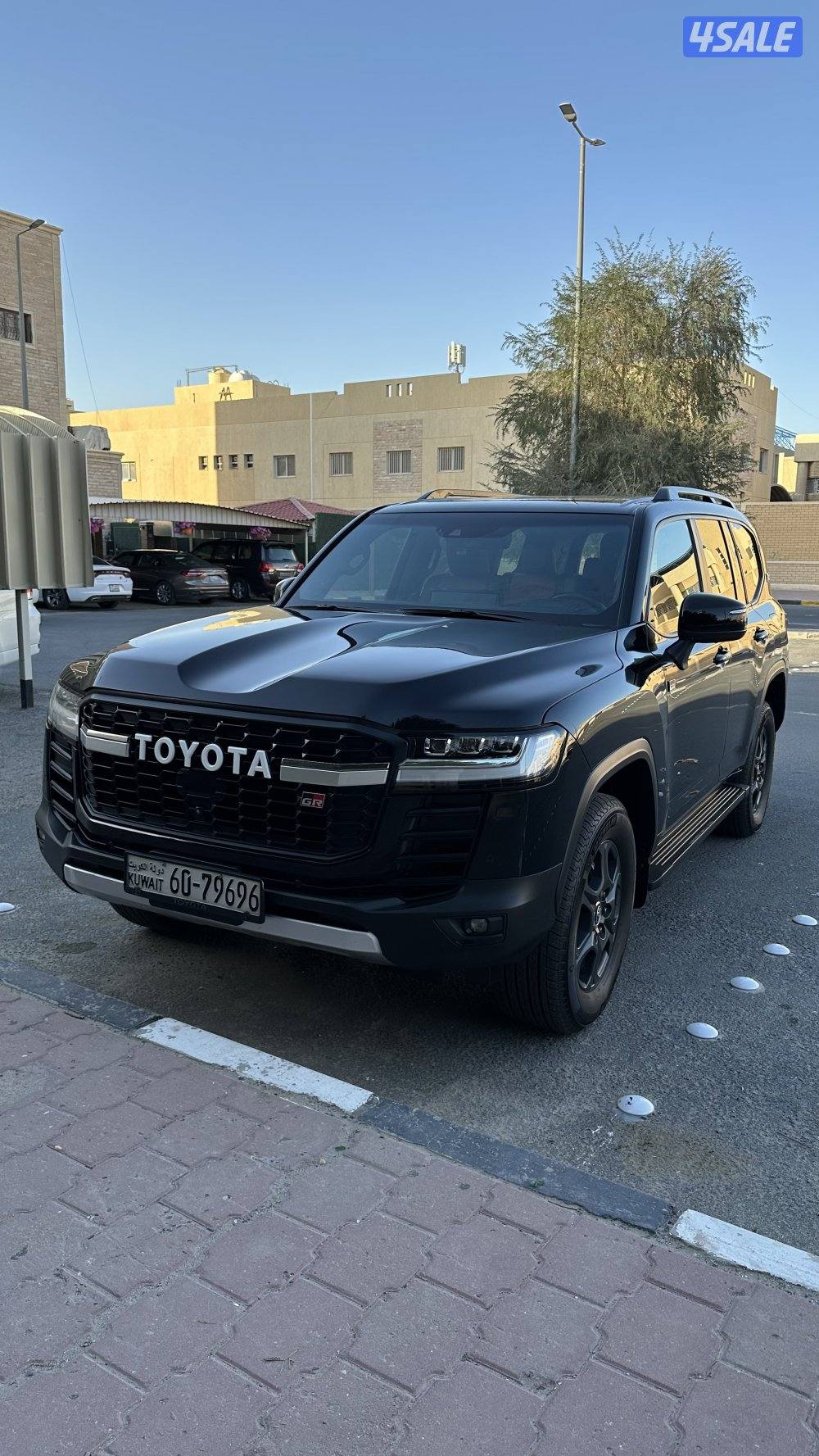لاند كروزر GR0