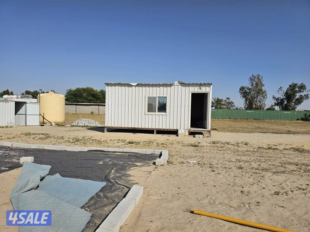 للبيع شاليهات وخيام0