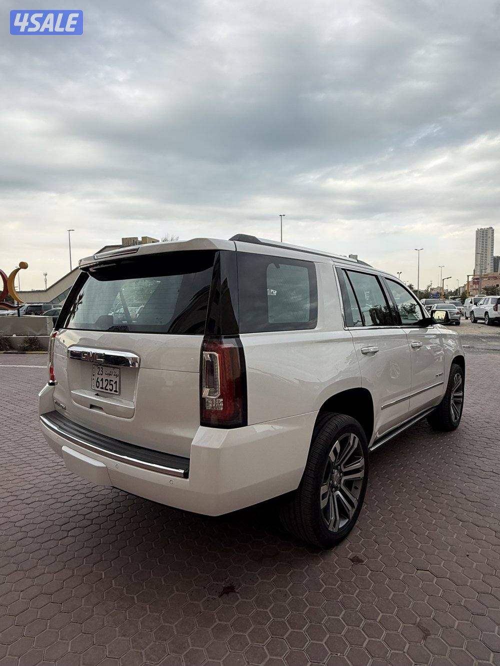 للبيع يوكن دينالي 2018 وارد الخليج3