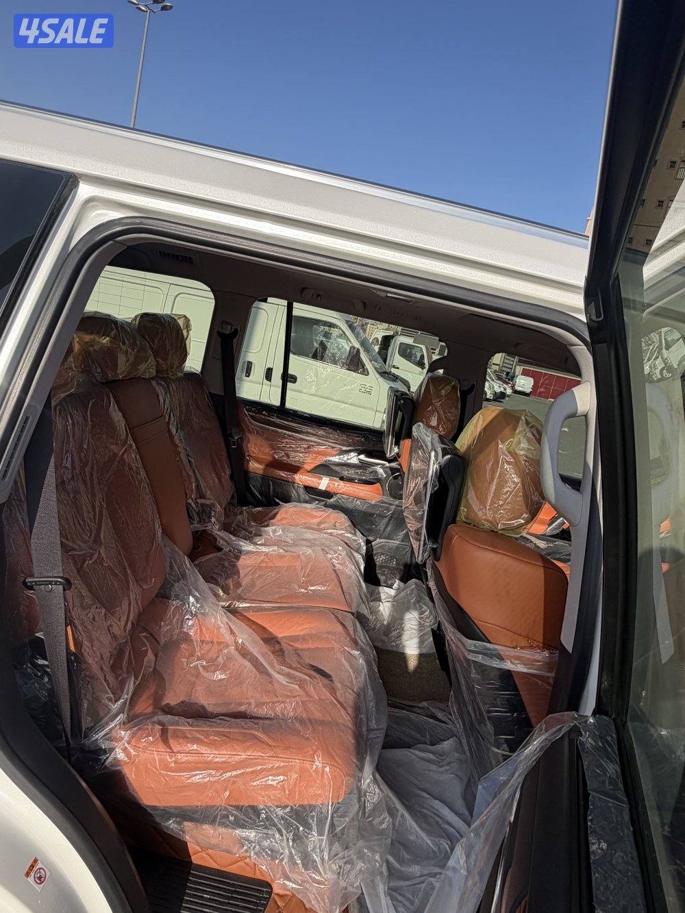 لكزس 570 بحالة الوكالة بقراطيس الوكالة صبغ الوكالة مديل 201911