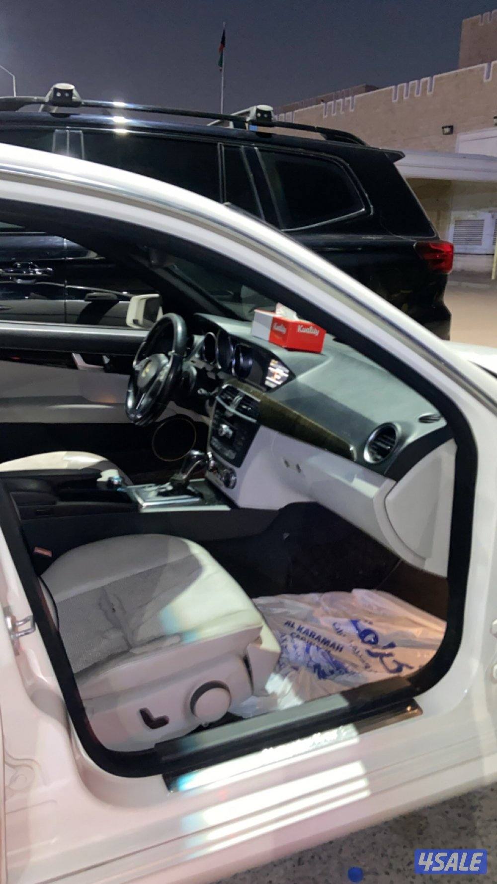 سلوى قطّعه ٥1