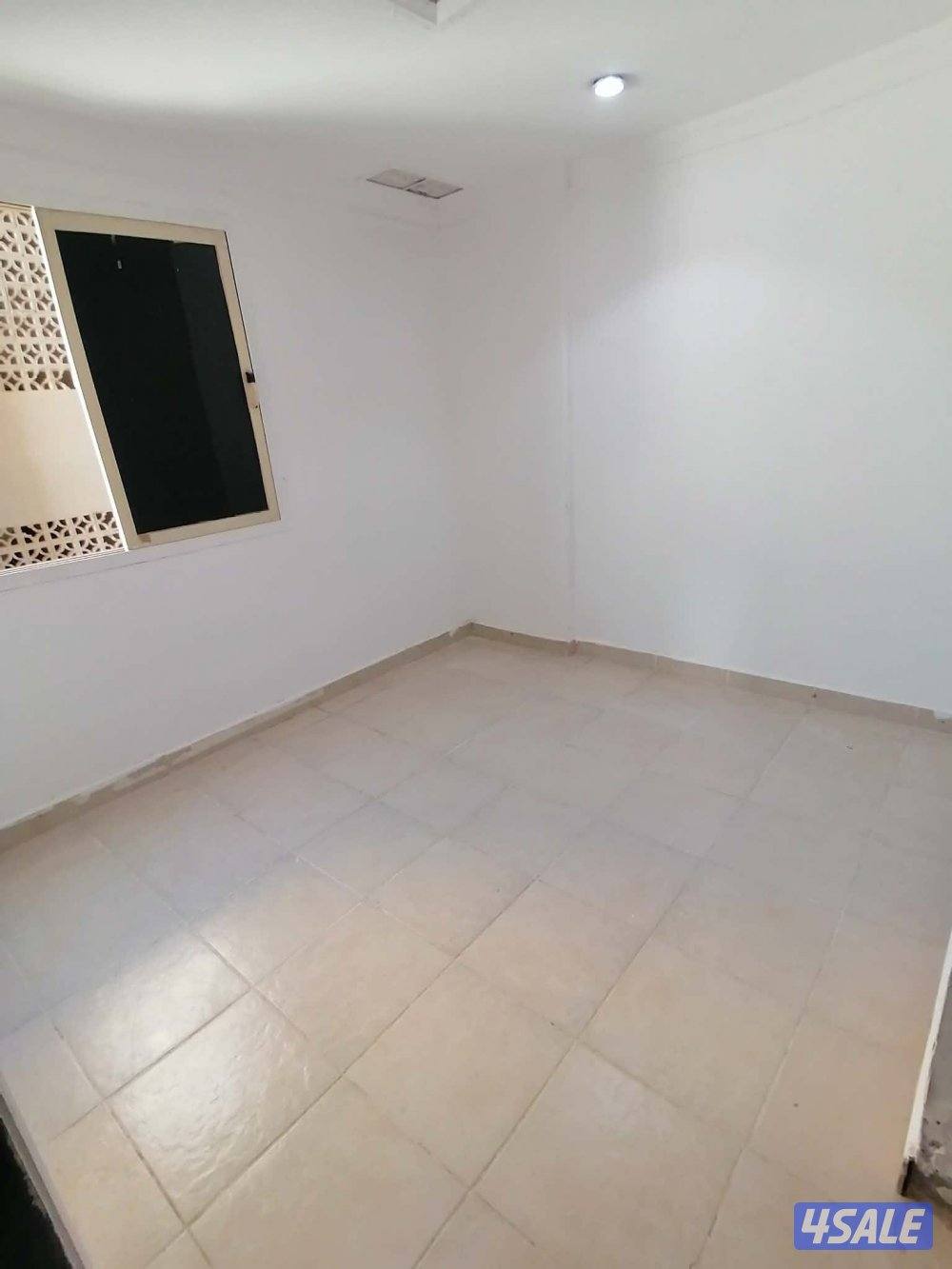 شقةغرفتين وصالة2حمام مطبخ تكيف سنترال مصافط متوفرة بجوار سيتي سنتر5