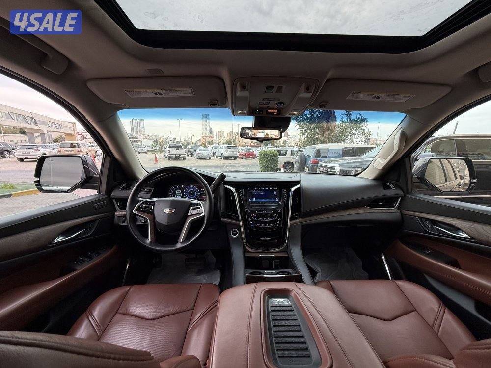 للبيع كاديلاك اسكاليد 2018 لاكجري5