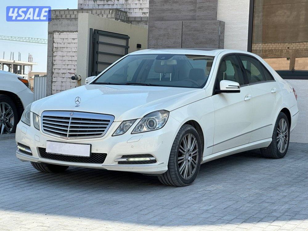 مرسيدس
 E Class 
E300 
عداد 112 الف0